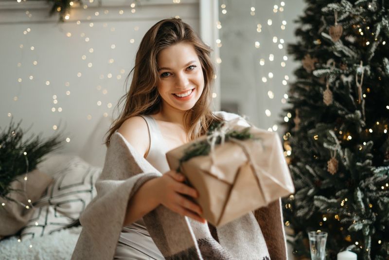 Ajándékok nőknek – elegancia, relax és otthoni kényelem