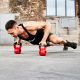 Gorilla Sports Kettlebell súlyzó gumírozott felület 12 kg