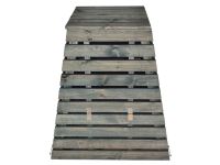 Fa komposztáló 430 L piramis forma olajozott