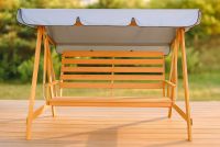 Kerti fa hintaszék 3 fő részére fenyőfa 192 cm tetővel